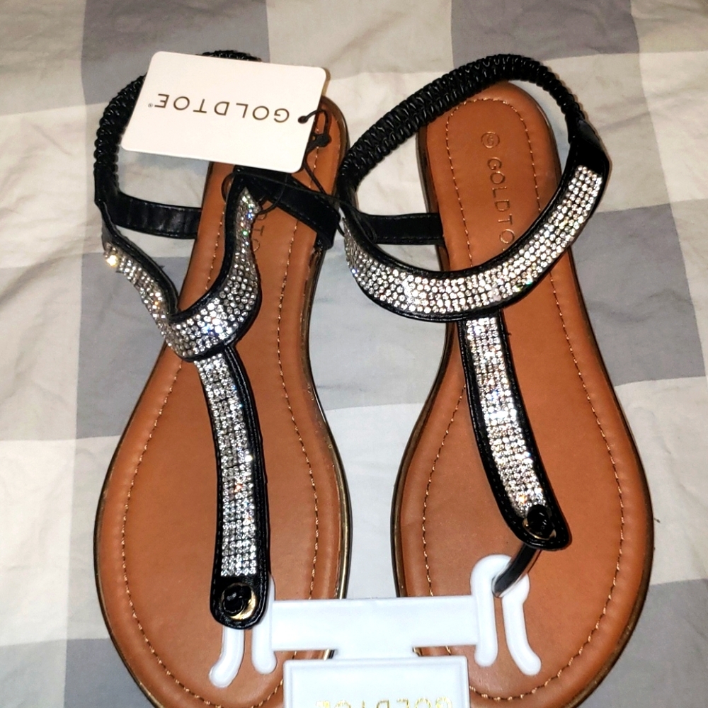 Goldtoe thong sandals